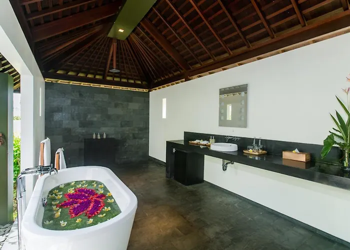 Uma Giri By Genuinehost Ubud