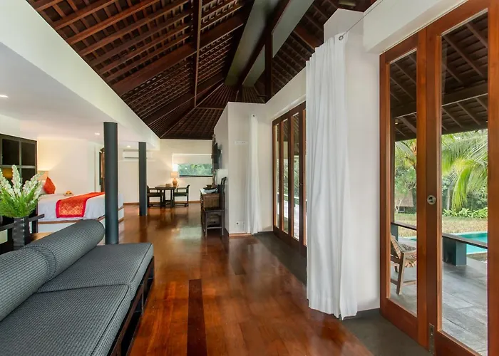 Villa Uma Giri By Genuinehost
