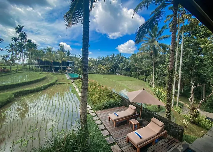 Villa Uma Giri By Genuinehost